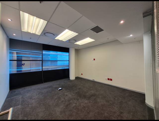 206M² OFFICE TO LET IN SANDTON CENTRAL